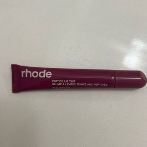 Rhode raspberry jelly peptide lip treatment